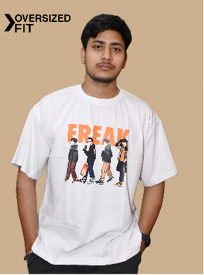 FREAK: Oversized T-shirt