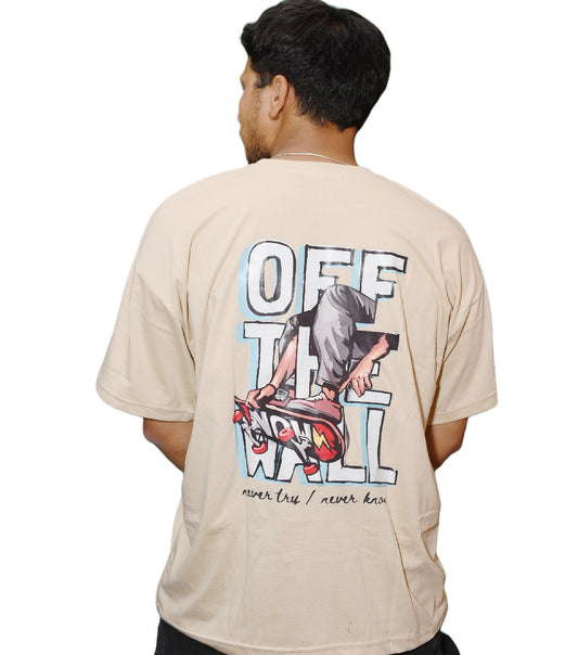 OFF THE WALL: Oversized T-shirt